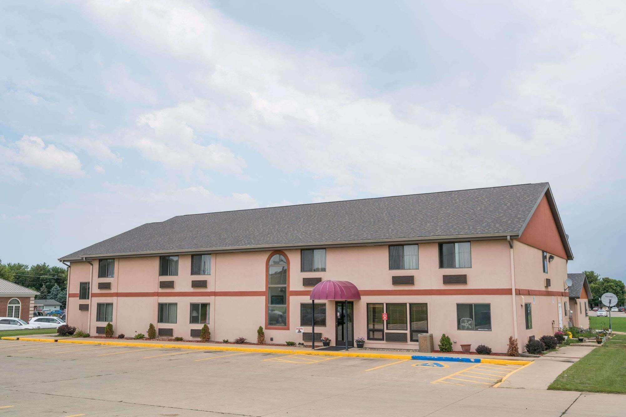 Heartland Hotel & Suites Rock Valley Εξωτερικό φωτογραφία